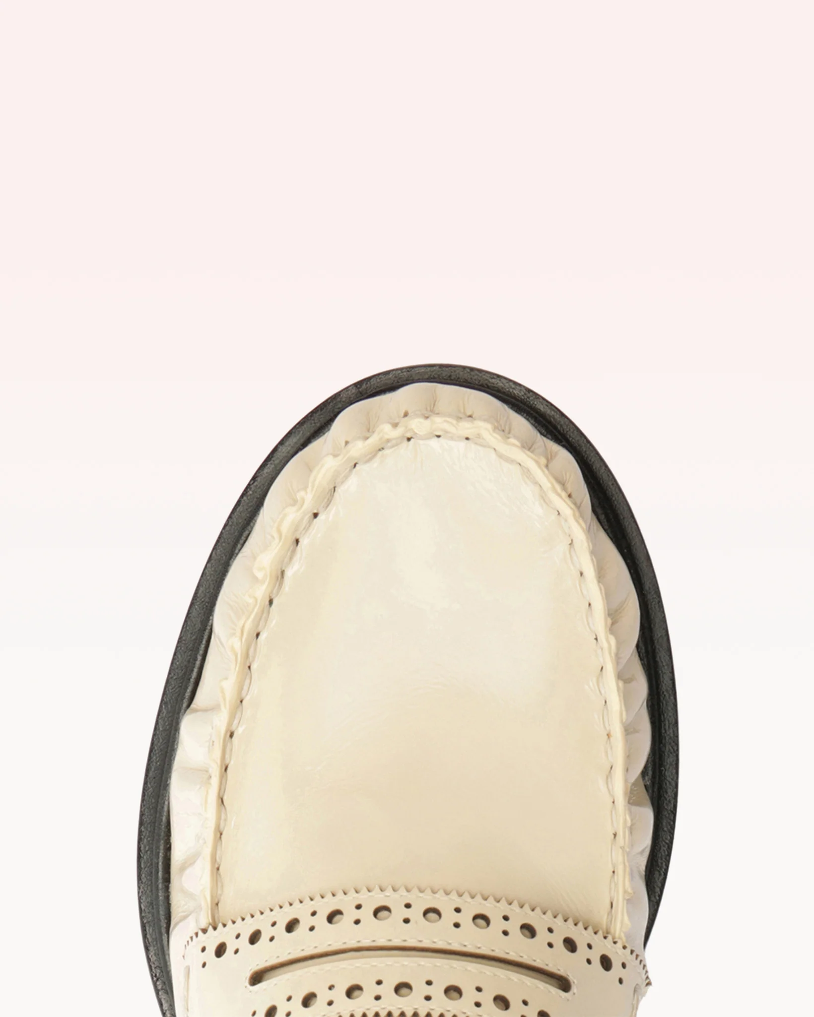 Soft Loafer Brogue Eggshell - Image 4